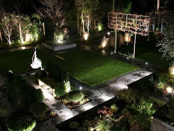 Giải pháp chiếu sáng sân vườn cho không gian sống
